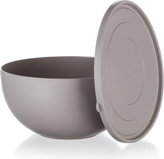 Volume pratique de 4 l et diamètre 24,7 cm