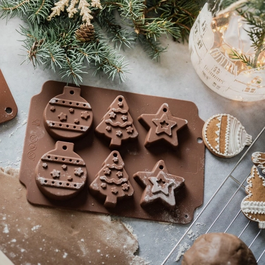 Six motifs de Noël