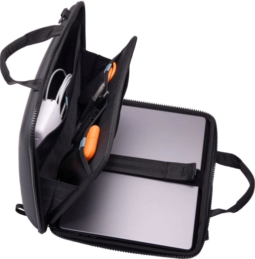 Organiseur et poches pour accessoires