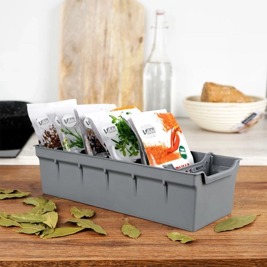 Rangement clair des sachets d’épices