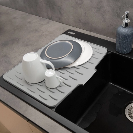 Surface rainurée pour un meilleur écoulement de l’eau