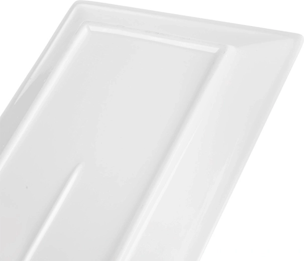 Forme pratique avec bords relevés