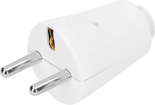 Standard 230 V~ / 16 A