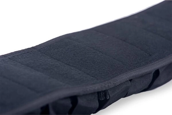 Cordura résistante et coutures renforcées