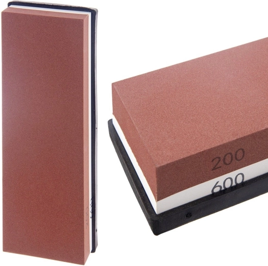 Deux grains pour un tranchant net et lisse