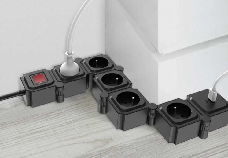 Forme modulaire pour angles et le long des murs