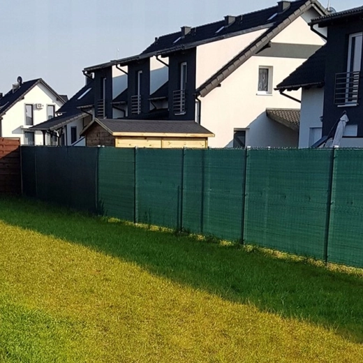 Intimité et ombrage avec couverture 95 %