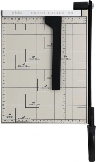 Structure métallique robuste avec lame inox