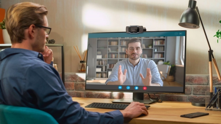 Clip universel et installation facile