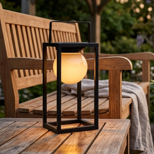 Agréable lumière blanche chaude