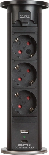 Trois prises et recharge USB