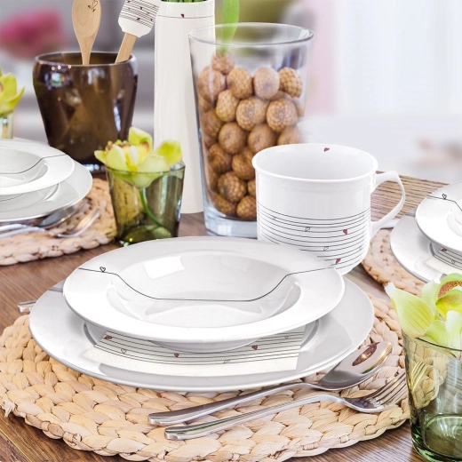 S’harmonise parfaitement avec le reste du service