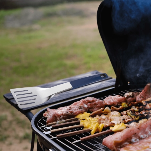 Prise en main sûre et suspension pratique