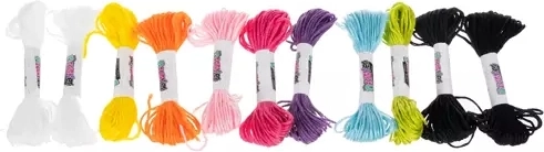 9 couleurs de fil de coton/mouline pour des combinaisons variées