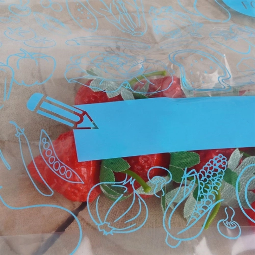 Contenu visible et espace pour étiquette