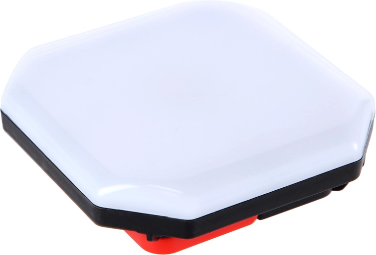 Éclairage puissant et homogène 220 lm