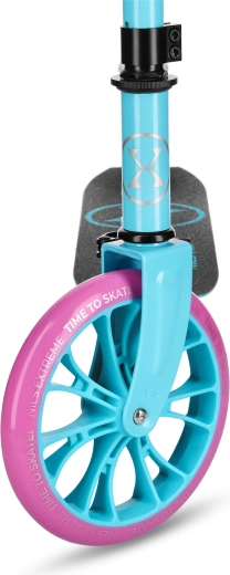Grandes roues de 200 mm pour une conduite urbaine fluide