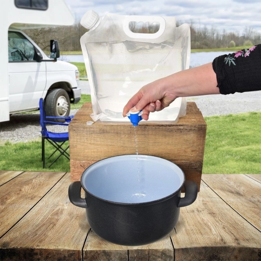 Robinet intégré pour un versement précis et propre