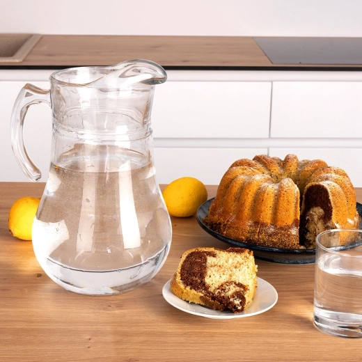 Utilisation polyvalente à table et au service