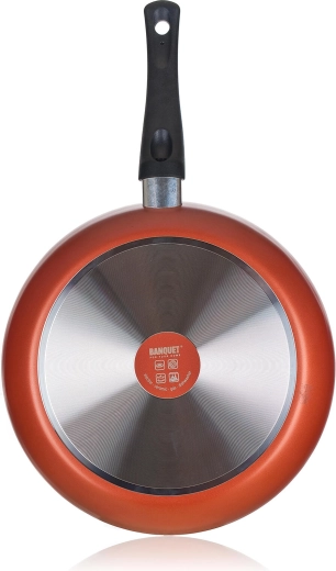 Large compatibilité avec les plaques de cuisson