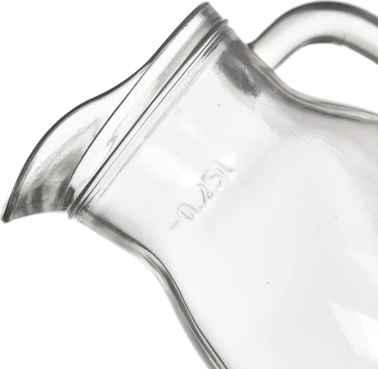 Dosage précis grâce au marquage 0,25 l