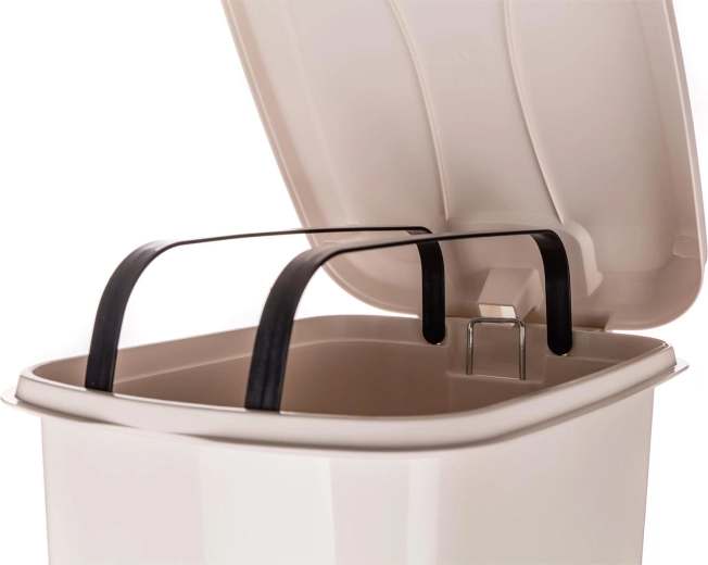 Remplacement facile des sacs et aspect net