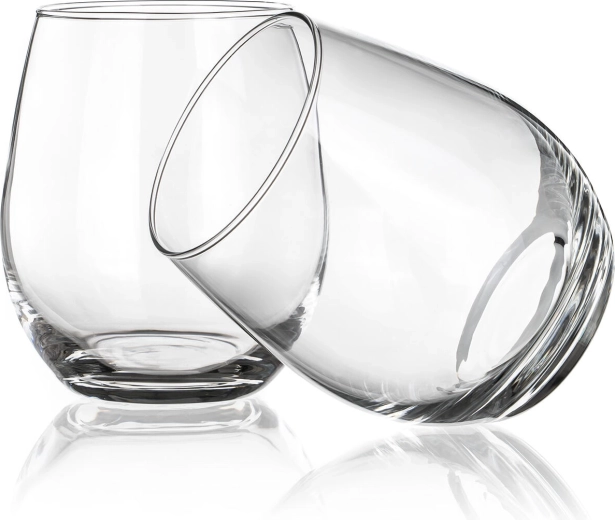 Forme universelle pour eau, jus et cocktails