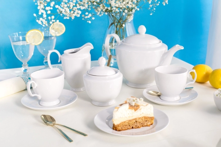 Design blanc élégant qui s’accorde avec tout