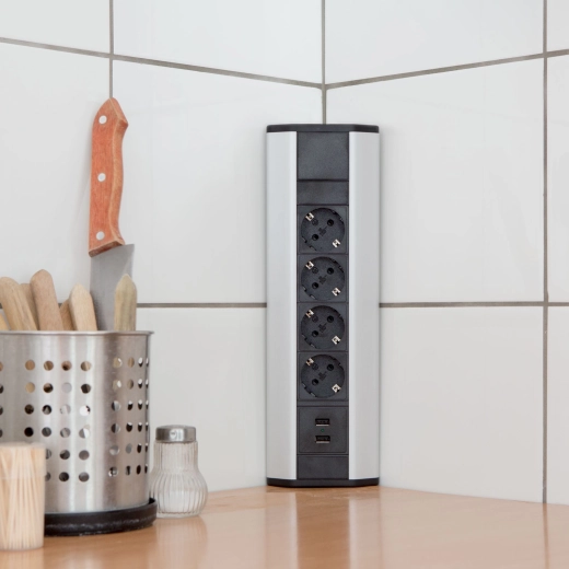 Multiprise d’angle avec 4 prises et USB