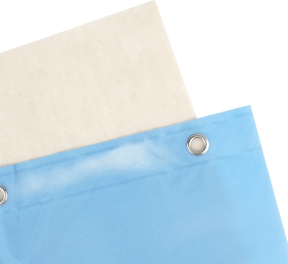 Installation facile grâce aux œillets renforcés