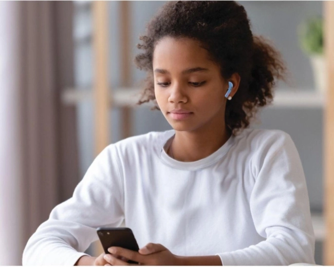 Confort de port et commande tactile