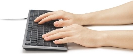 Touches à ciseaux silencieuses pour une frappe confortable