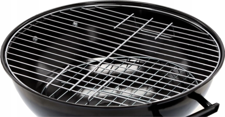 Grille chromée pour une cuisson uniforme