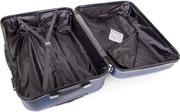 Intérieur bien pensé pour rester organisé en voyage