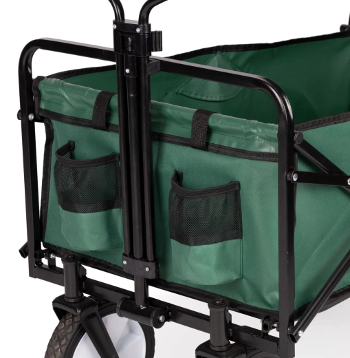 Espace imperméable et poches pratiques
