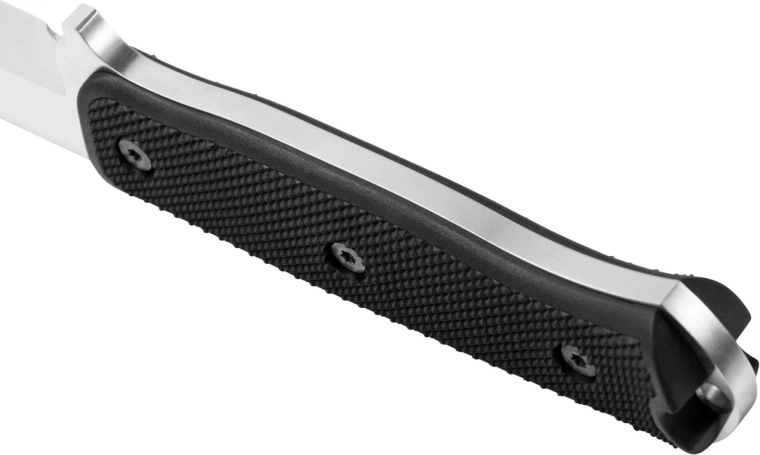 Construction full-tang solide et prise en main sûre