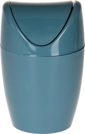 Couvercle basculant pratique