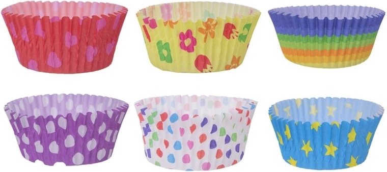 Mélange décoratif de couleurs et de motifs