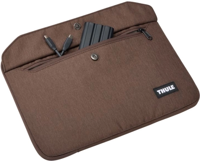 Poche avant pratique pour les accessoires