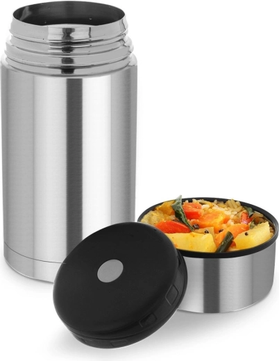 Le couvercle sert de bol