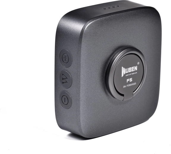 Fixation universelle et robustesse