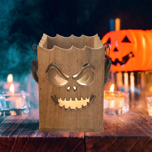 Effet lumineux Halloween grâce au motif ajouré