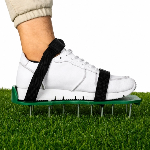 Fixation solide et réglable sur la chaussure