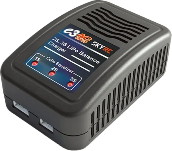 Chargeur LiPo SkyRC E3