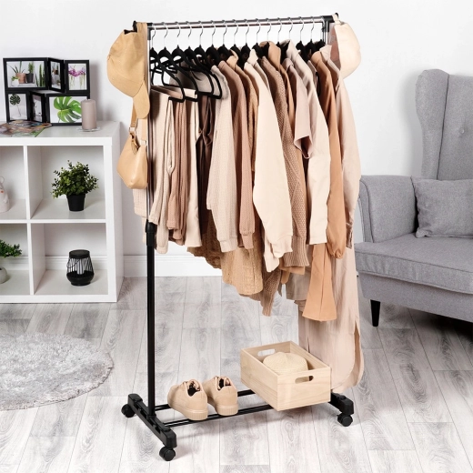 Étagère inférieure pour chaussures et accessoires