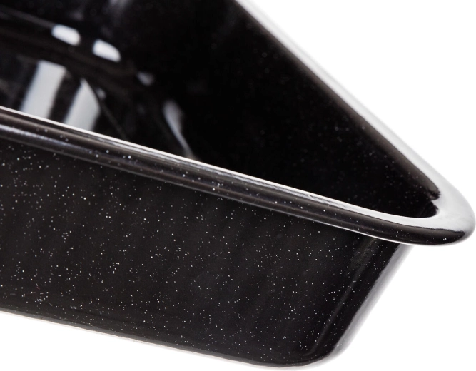 Cuisson homogène grâce au corps robuste