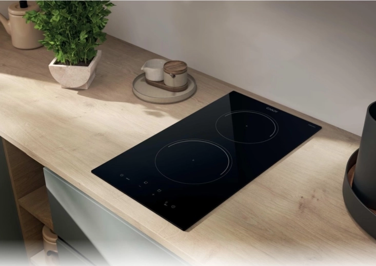 Quatre zones de cuisson pour une utilisation flexible