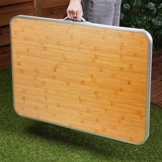 Se plie comme une valisette et vous accompagne partout