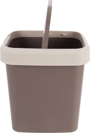 Couvercle basculant pour un jetage pratique et propre