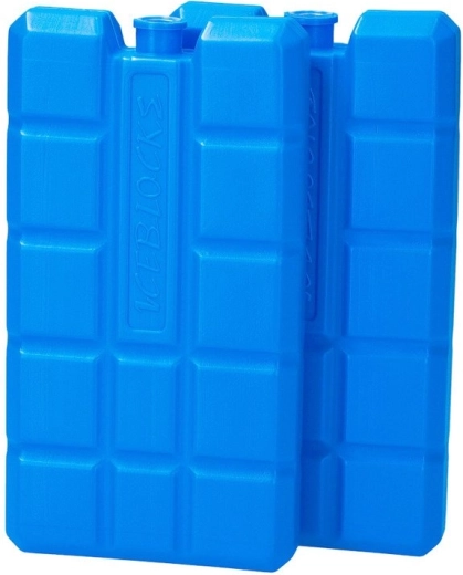 Dimensions compactes et universelles